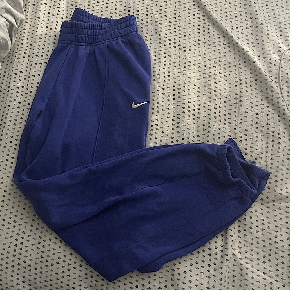 Nike Sweatpants